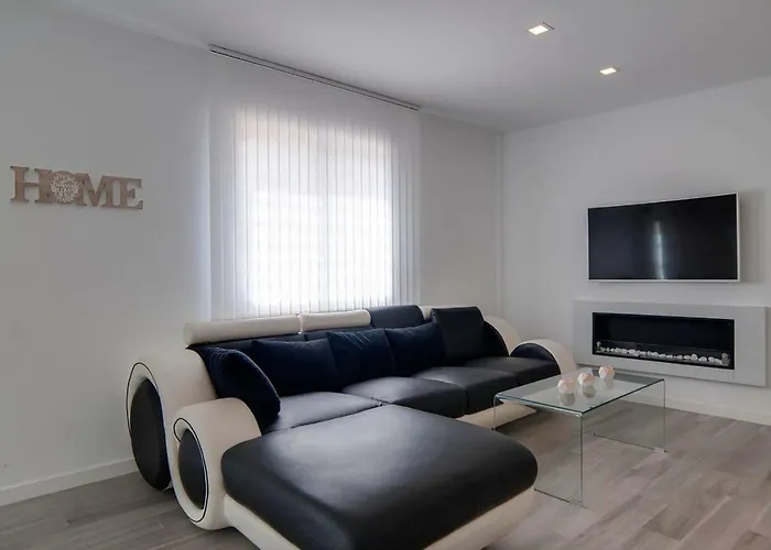 Casa Pacos Holiday home Fuengirola