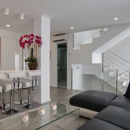 Casa Pacos 푸엔히롤라